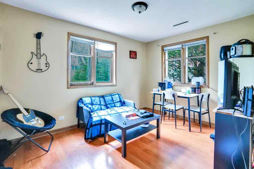 MLS® A2219374 - 112 29 Avenue NW in Tuxedo Park Calgary, Multi-Family