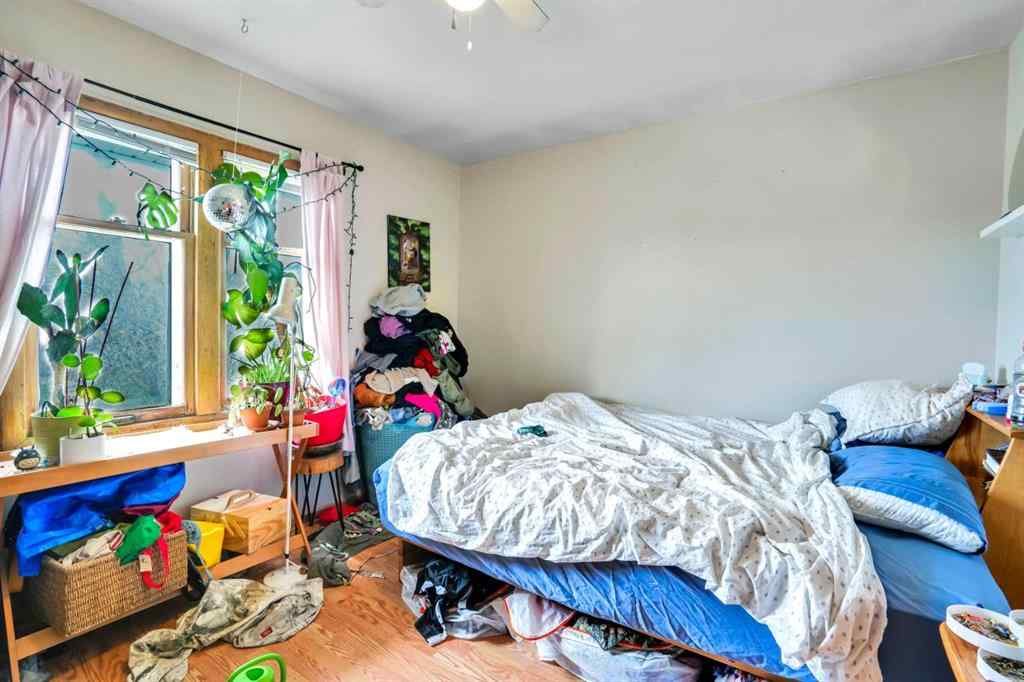 MLS® A2219374 - 112 29 Avenue NW in Tuxedo Park Calgary, Multi-Family