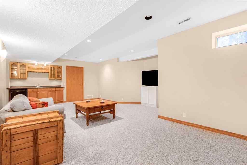 MLS® A2219381 - 55 Hampshire Grove NW in Hamptons Calgary, Residential