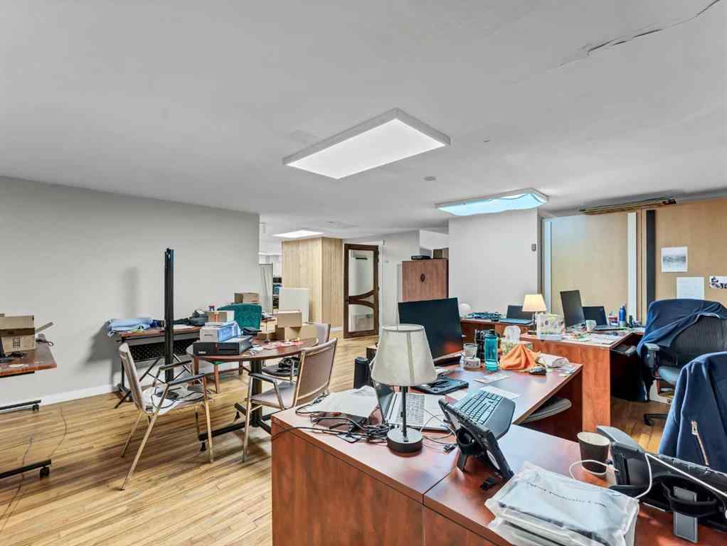 MLS® A2219415 - 645 3 Street SE in SE Hill Medicine Hat, Commercial