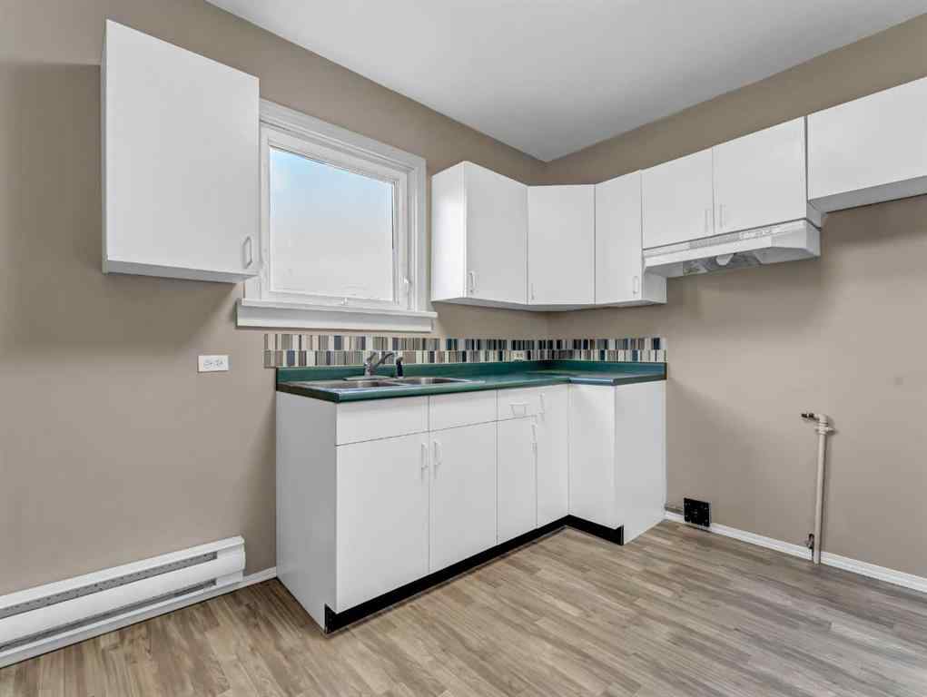 MLS® A2219415 - 645 3 Street SE in SE Hill Medicine Hat, Commercial