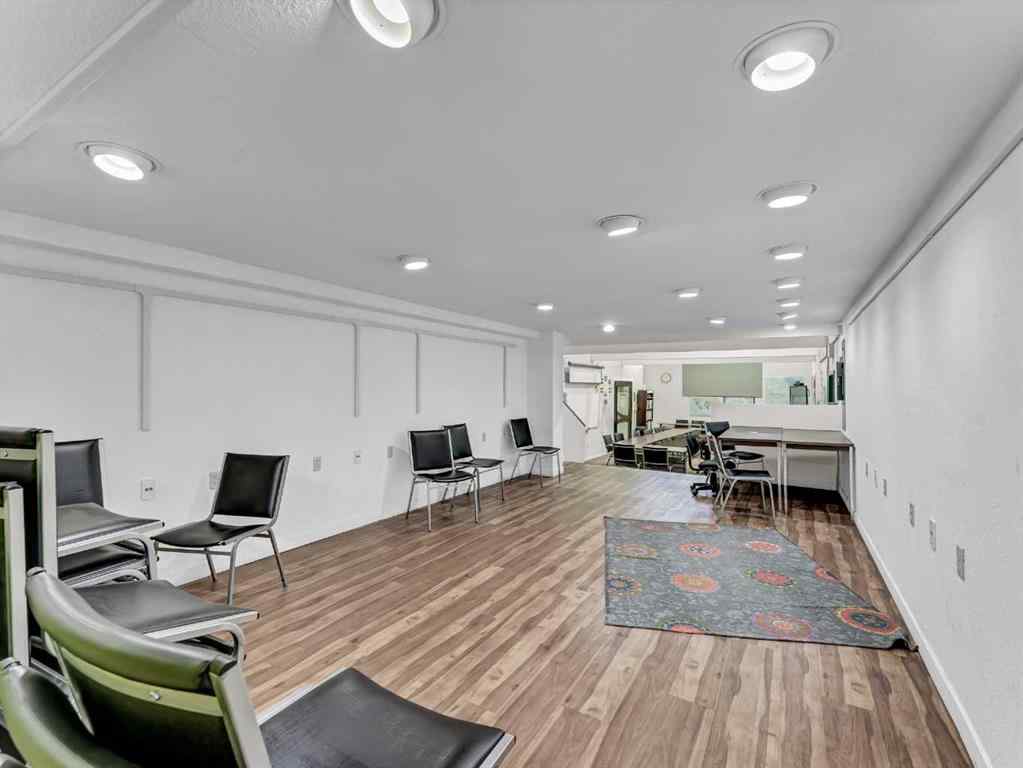 MLS® A2219415 - 645 3 Street SE in SE Hill Medicine Hat, Commercial