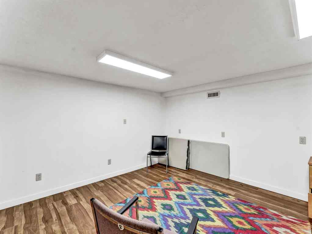 MLS® A2219415 - 645 3 Street SE in SE Hill Medicine Hat, Commercial