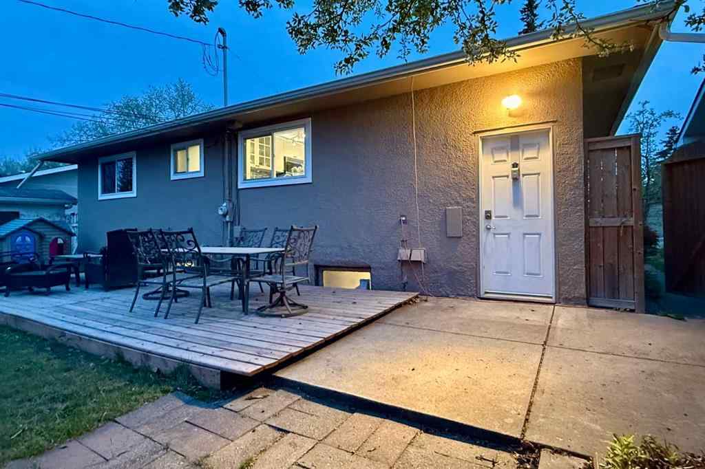 MLS® A2219482 - 4224 Worcester Drive SW in Wildwood Calgary, Residential