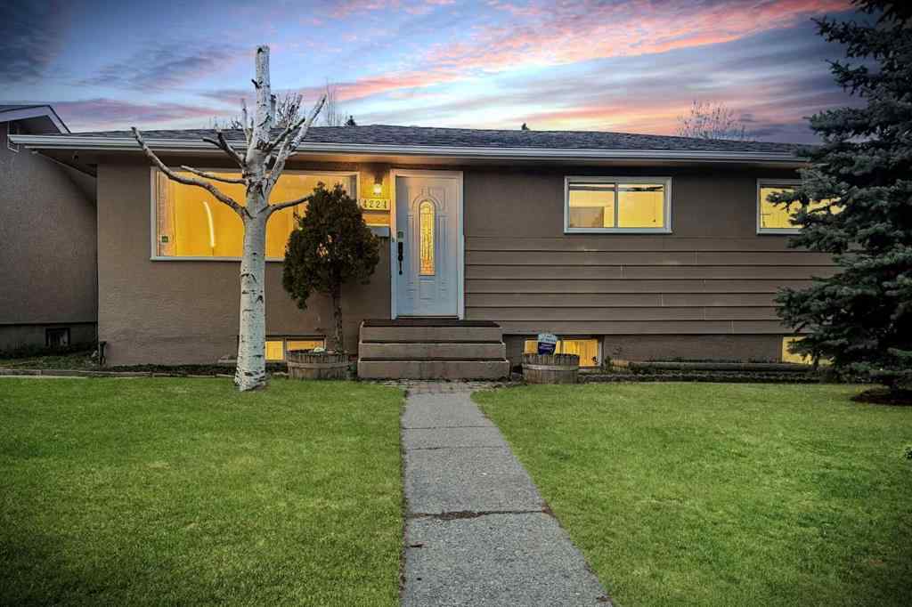 MLS® A2219482 - 4224 Worcester Drive SW in Wildwood Calgary, Residential