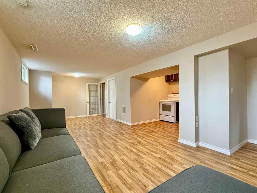 MLS® A2219482 - 4224 Worcester Drive SW in Wildwood Calgary, Residential