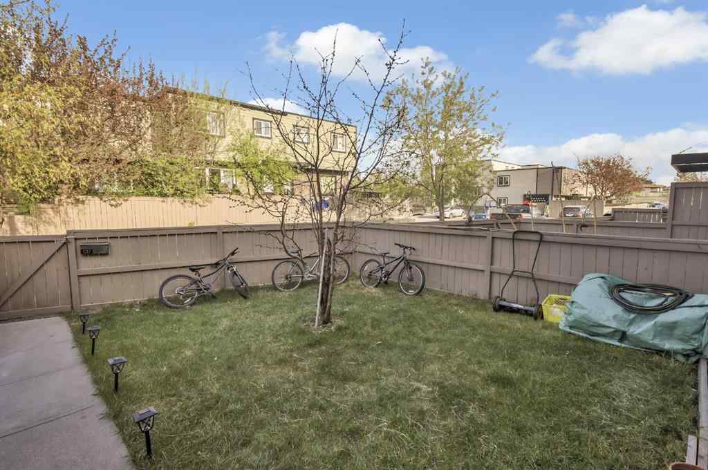 MLS® A2219517 - Unit #137 3809 45 Street SW in Glenbrook Calgary, Residential