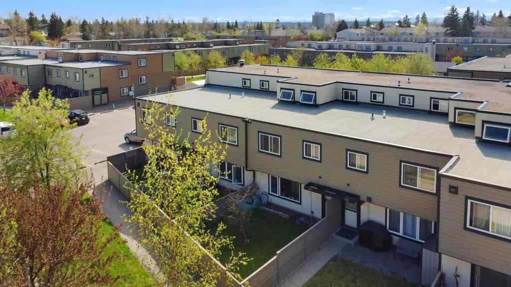 MLS® A2219517 - Unit #137 3809 45 Street SW in Glenbrook Calgary, Residential