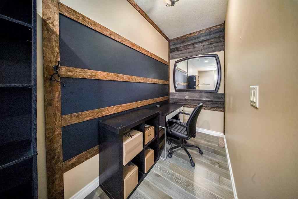 MLS® A2219559 - 14 Garneau Gate  in NONE Carstairs, Residential