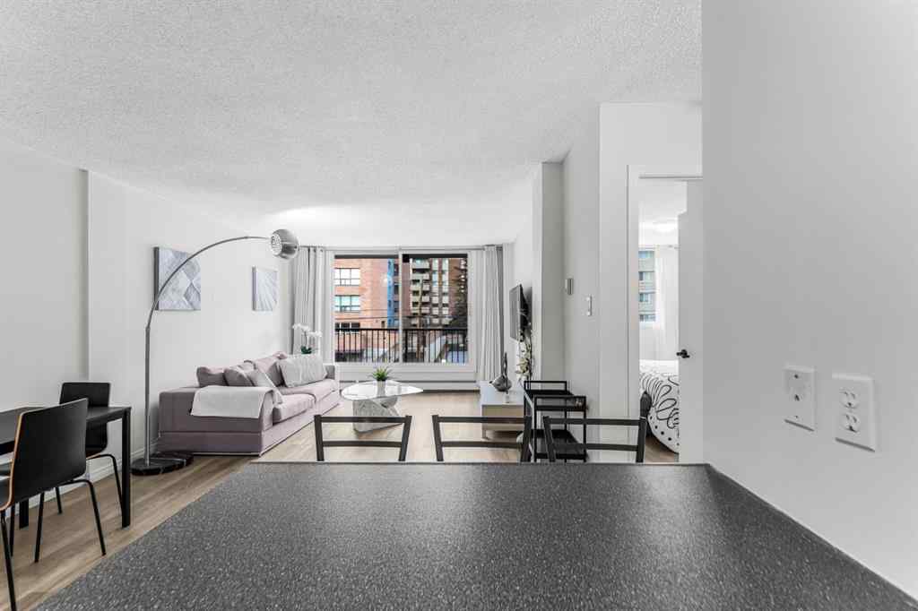 MLS® A2219566 - Unit #305 1236 15 Avenue SW in Beltline Calgary, Residential
