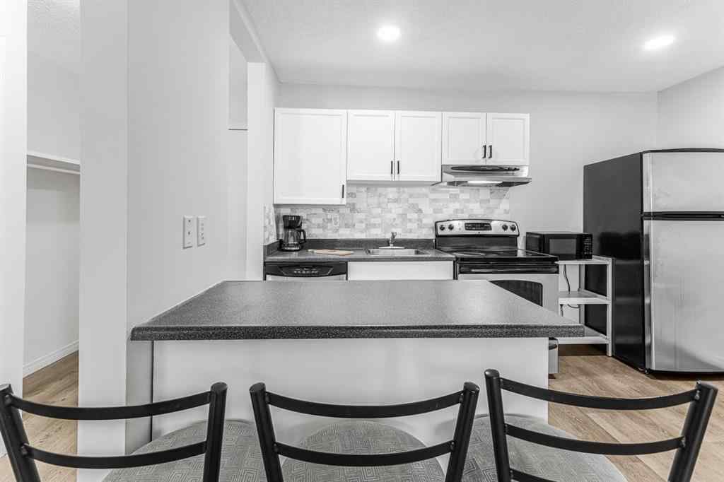 MLS® A2219566 - Unit #305 1236 15 Avenue SW in Beltline Calgary, Residential