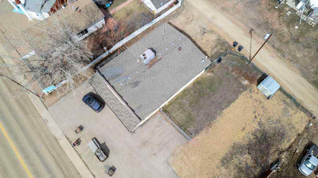MLS® A2219581 - 32 2 Avenue S in Rosedale Drumheller, Commercial