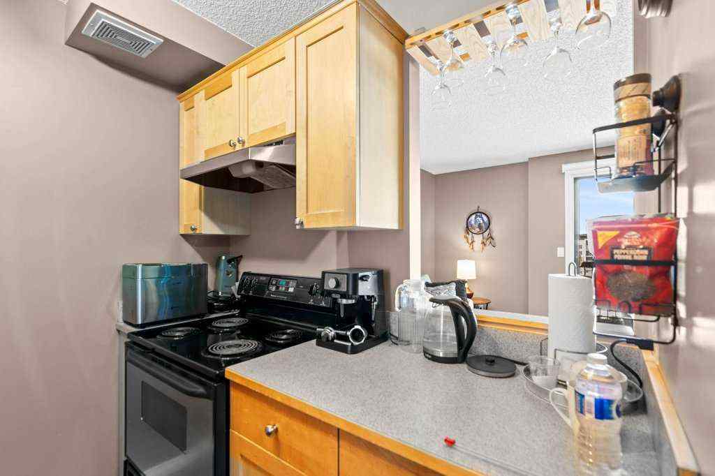 MLS® A2219592 - Unit #706 1334 12 Avenue SW in Beltline Calgary, Residential