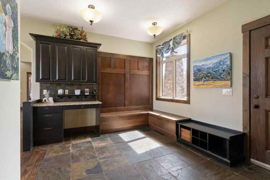 MLS® A2219597 - 316042 160 Avenue W in Priddis Creek Estate Rural Foothills County, Residential