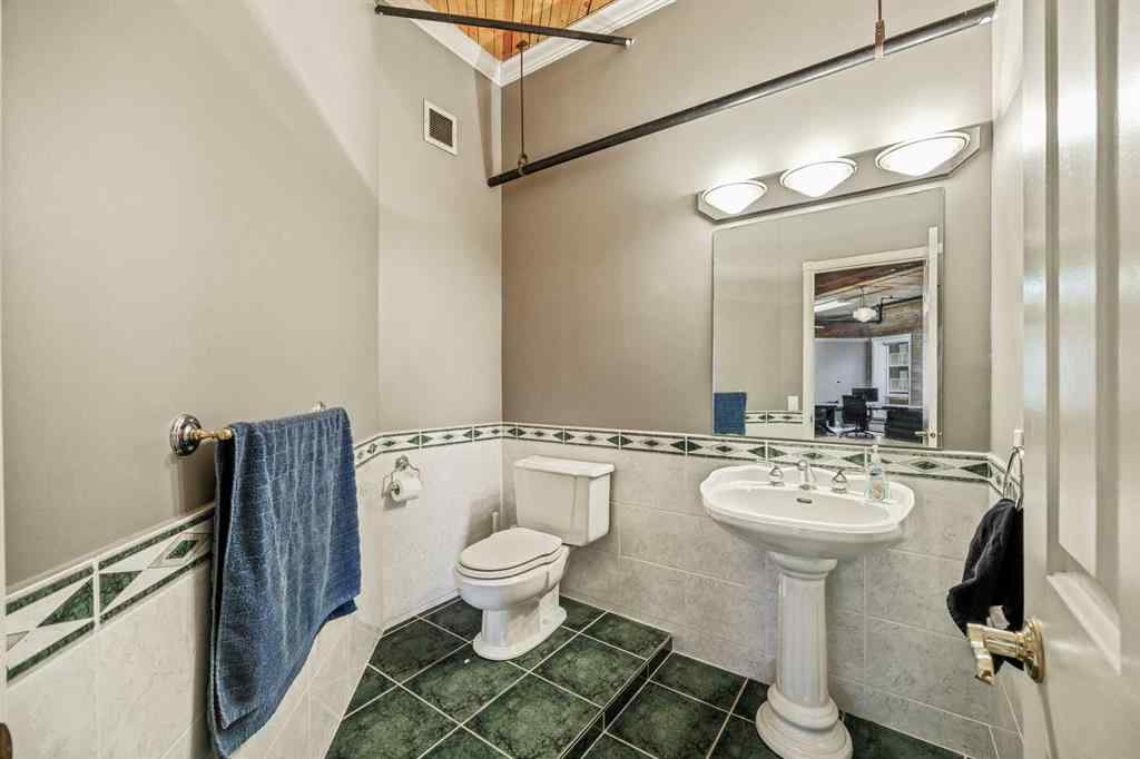 MLS® A2219611 - Unit #401 535 10 Avenue SW in Beltline Calgary, Commercial