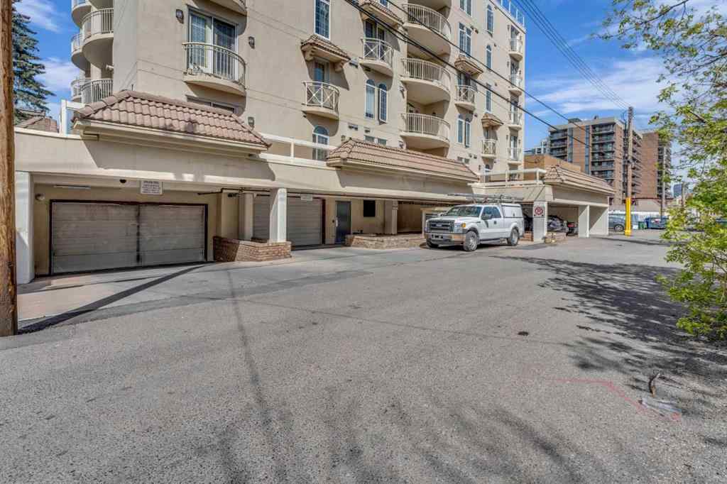 MLS® A2219652 - Unit #303 1315 12 Avenue SW in Beltline Calgary, Residential