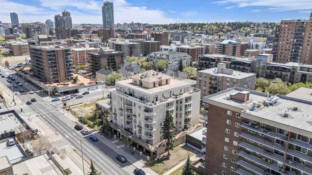 MLS® A2219652 - Unit #303 1315 12 Avenue SW in Beltline Calgary, Residential