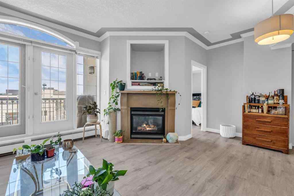MLS® A2219652 - Unit #303 1315 12 Avenue SW in Beltline Calgary, Residential