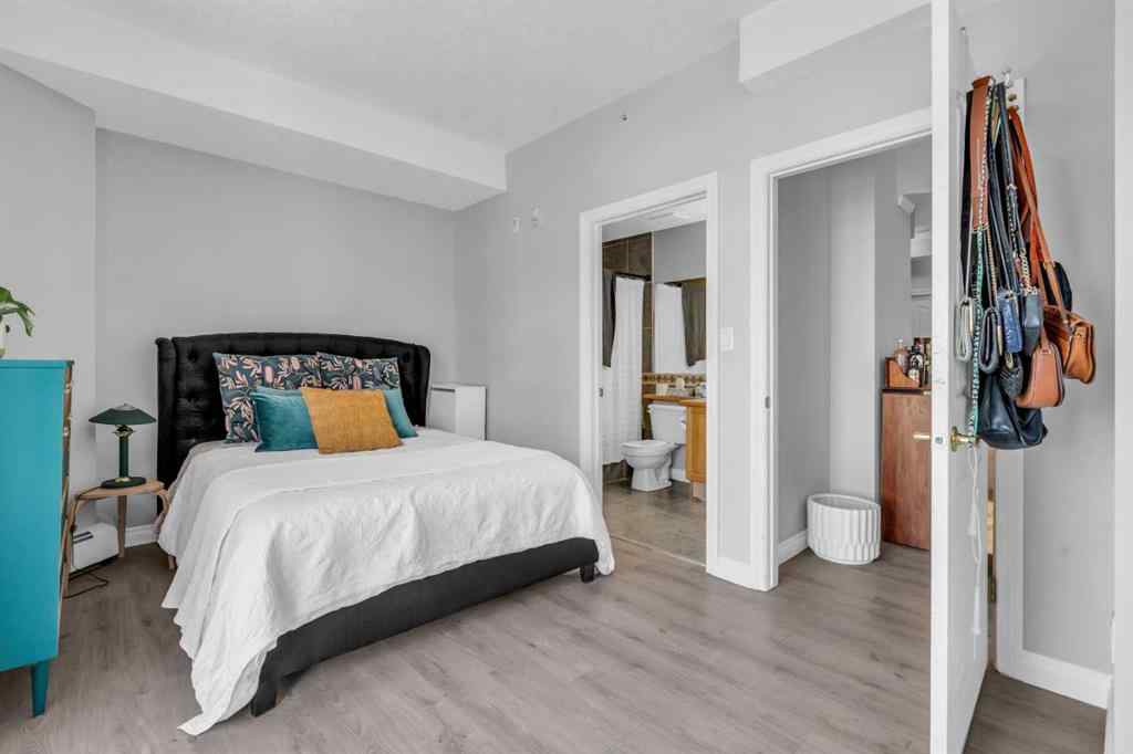MLS® A2219652 - Unit #303 1315 12 Avenue SW in Beltline Calgary, Residential