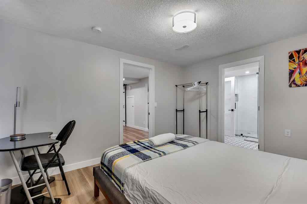 MLS® A2219660 - 8031 Huntwick Hill NE in Huntington Hills Calgary, Residential