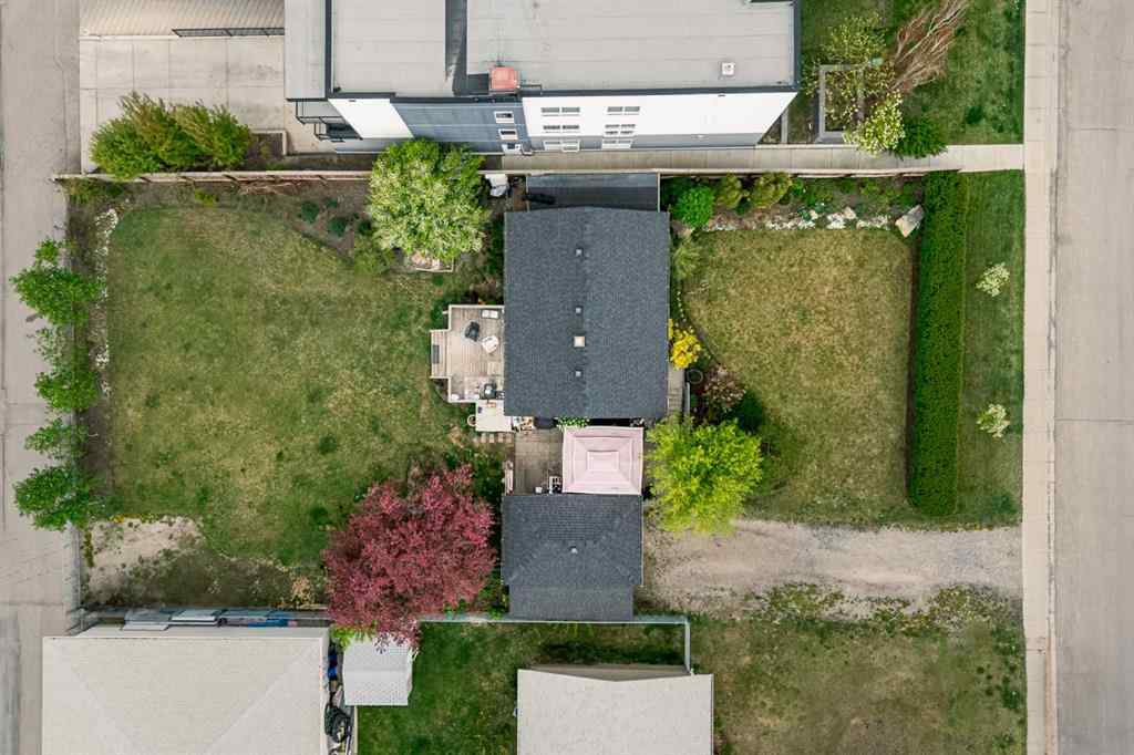 MLS® A2219690 - 15307 1 Street SE in Midnapore Calgary, Residential