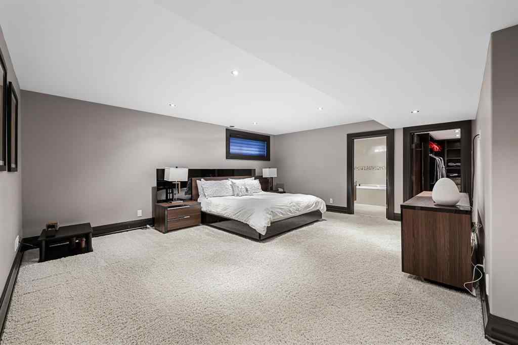 MLS® A2219708 - 832 Hillcrest Avenue SW in Upper Mount Royal Calgary, Residential