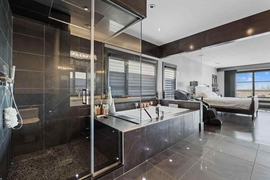 MLS® A2219708 - 832 Hillcrest Avenue SW in Upper Mount Royal Calgary, Residential