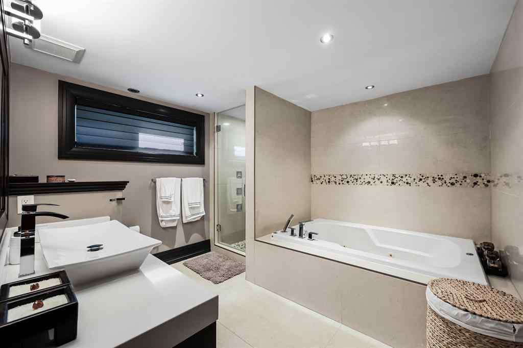 MLS® A2219708 - 832 Hillcrest Avenue SW in Upper Mount Royal Calgary, Residential