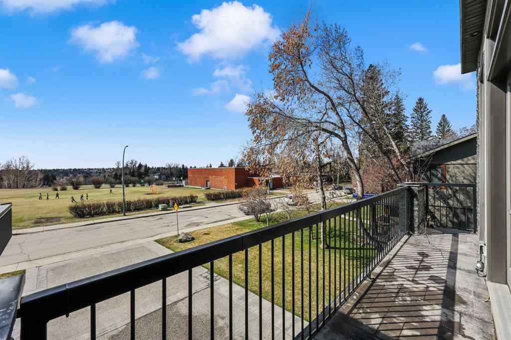 MLS® A2219708 - 832 Hillcrest Avenue SW in Upper Mount Royal Calgary, Residential