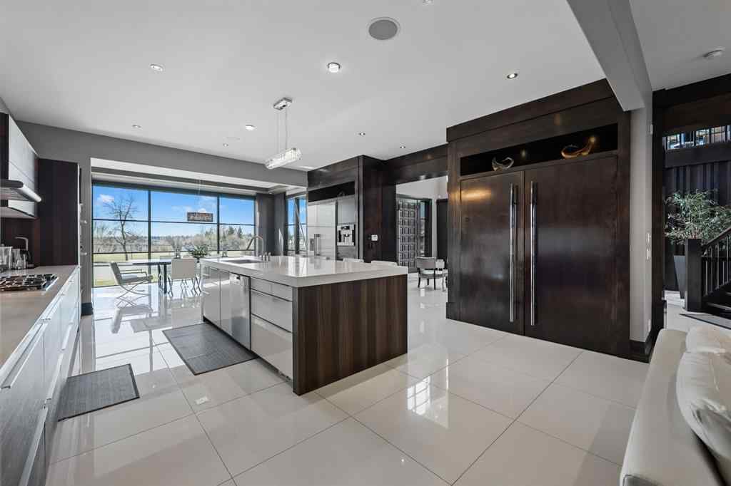 MLS® A2219708 - 832 Hillcrest Avenue SW in Upper Mount Royal Calgary, Residential