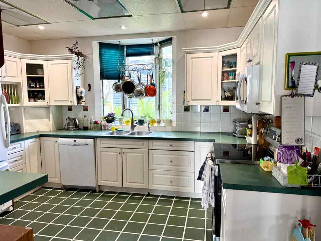 MLS® A2219712 - 4717 52 Street  in Downtown West Stettler, Residential