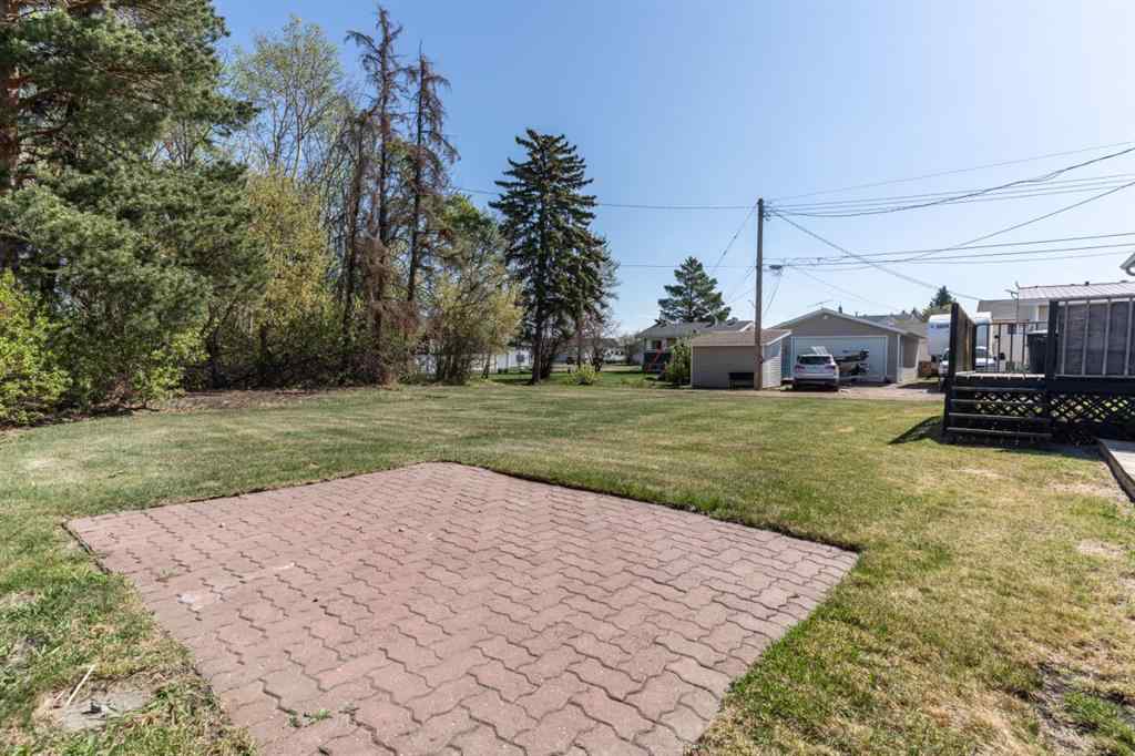 MLS® A2219774 - 5410 51 Avenue  in Daysland Daysland, Residential