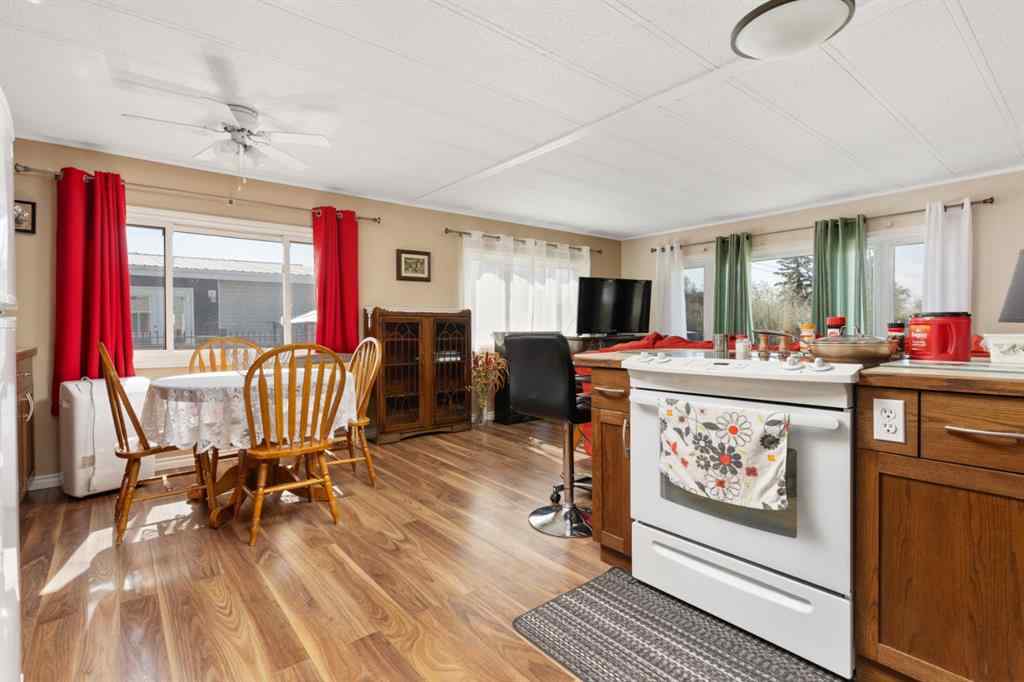 MLS® A2219774 - 5410 51 Avenue  in Daysland Daysland, Residential