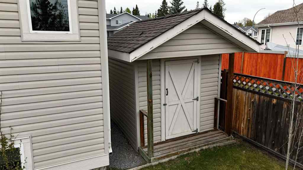 MLS® A2219794 - 6117 11 Avenue   in Edson Edson, Residential