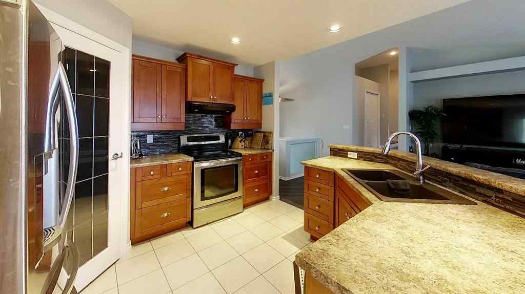 MLS® A2219794 - 6117 11 Avenue   in Edson Edson, Residential
