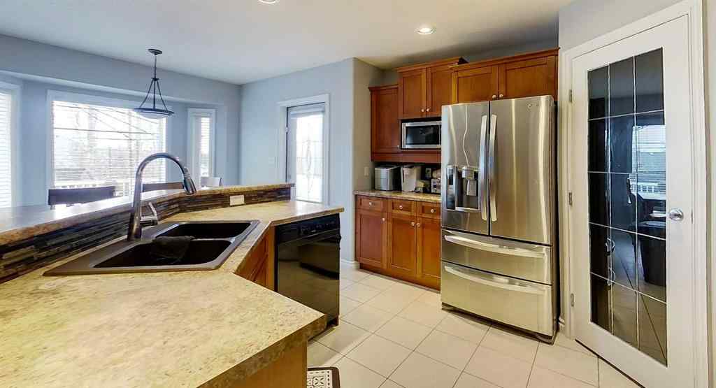 MLS® A2219794 - 6117 11 Avenue   in Edson Edson, Residential