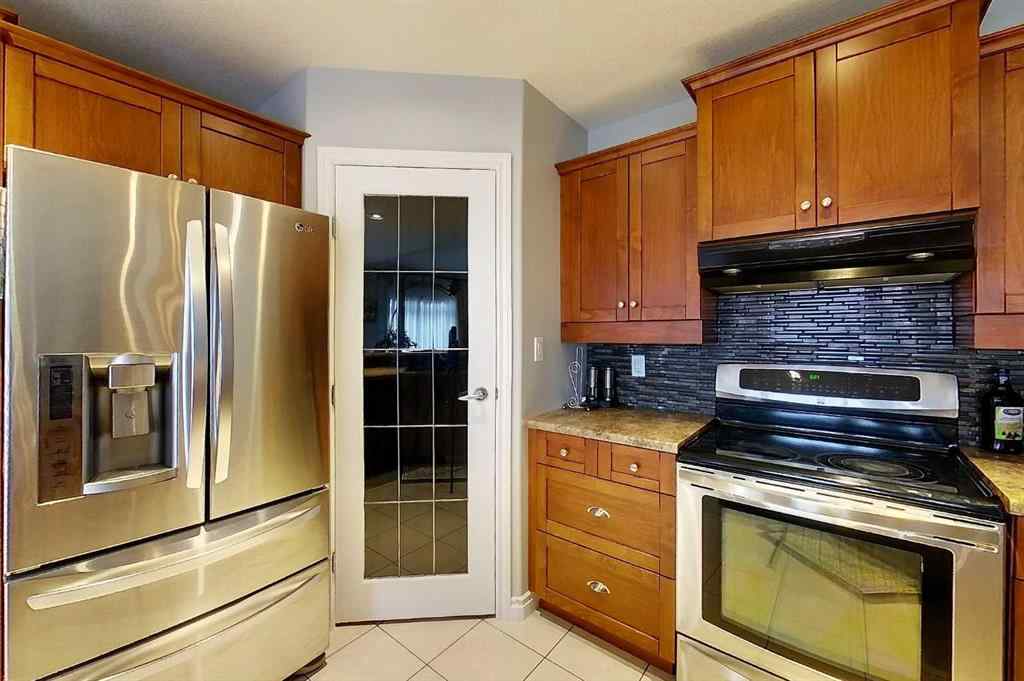 MLS® A2219794 - 6117 11 Avenue   in Edson Edson, Residential