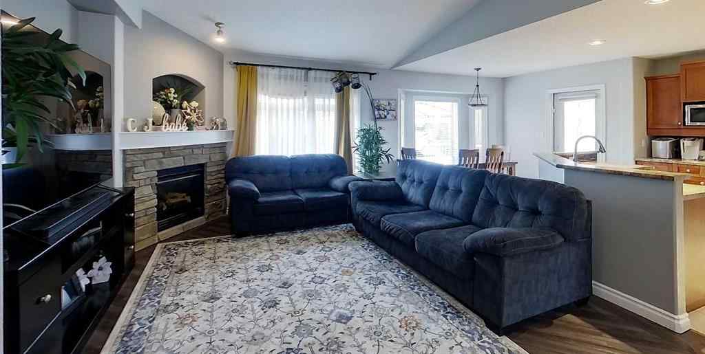 MLS® A2219794 - 6117 11 Avenue   in Edson Edson, Residential