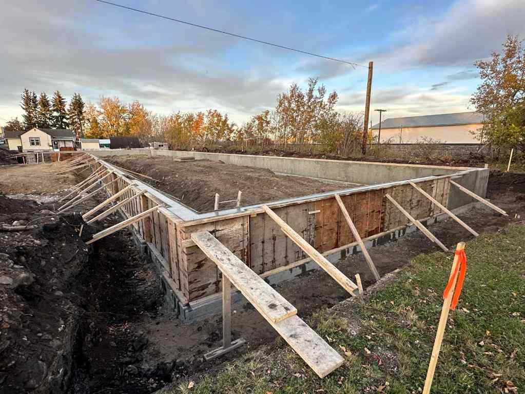 MLS® A2219798 - Unit #100 5407 50 Street  in Central Ponoka Ponoka, Commercial
