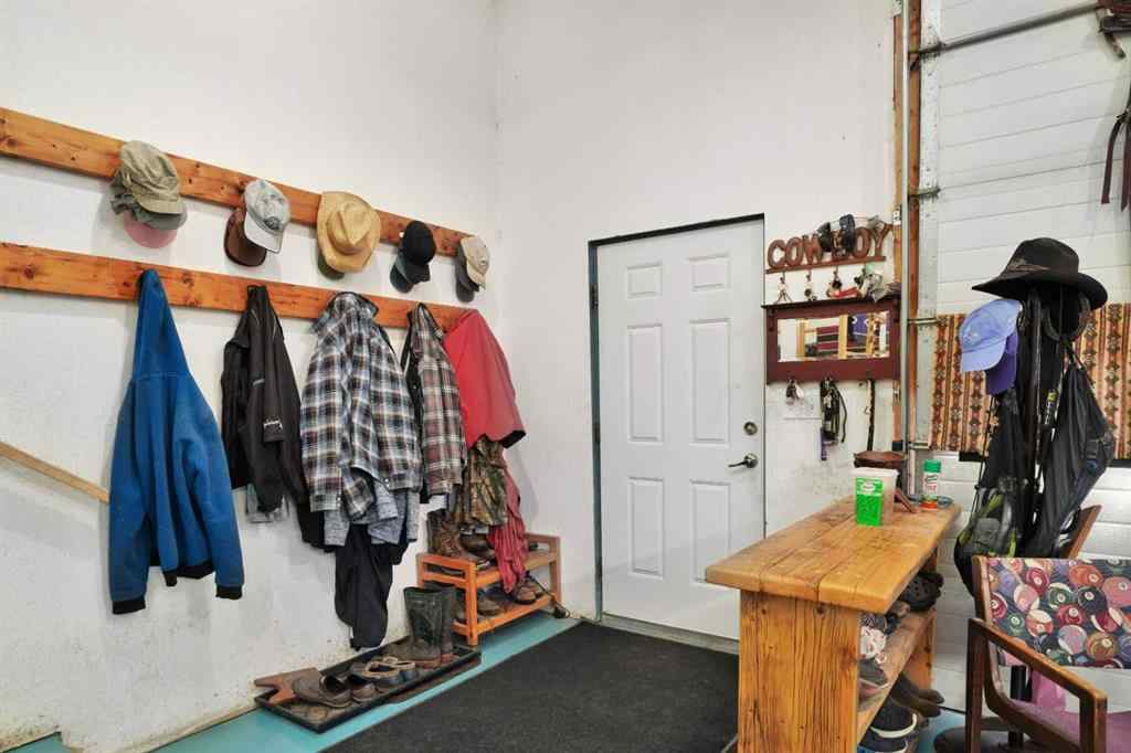MLS® A2219803 - 39527 Range Road 3-1A   in NONE Rural Lacombe County, Residential