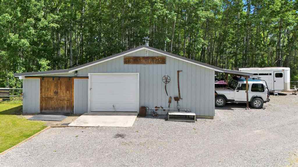 MLS® A2219803 - 39527 Range Road 3-1A   in NONE Rural Lacombe County, Residential