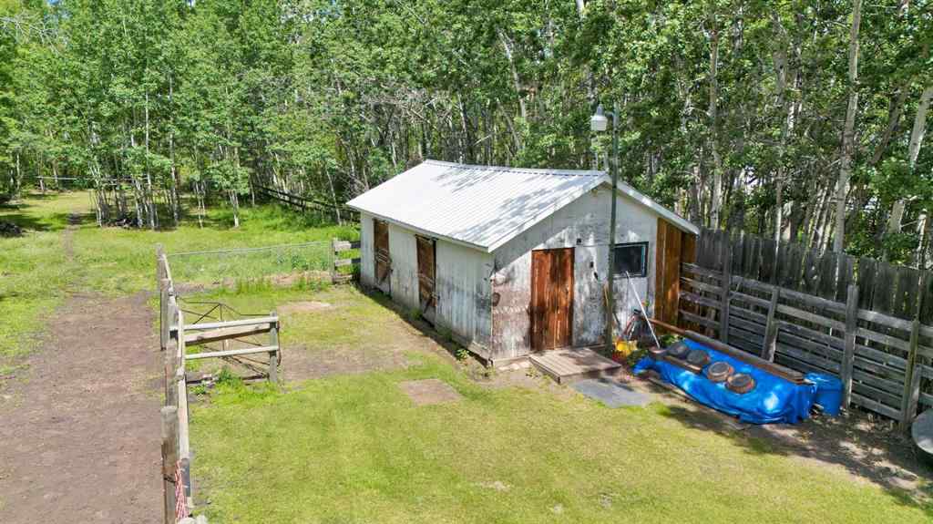 MLS® A2219803 - 39527 Range Road 3-1A   in NONE Rural Lacombe County, Residential