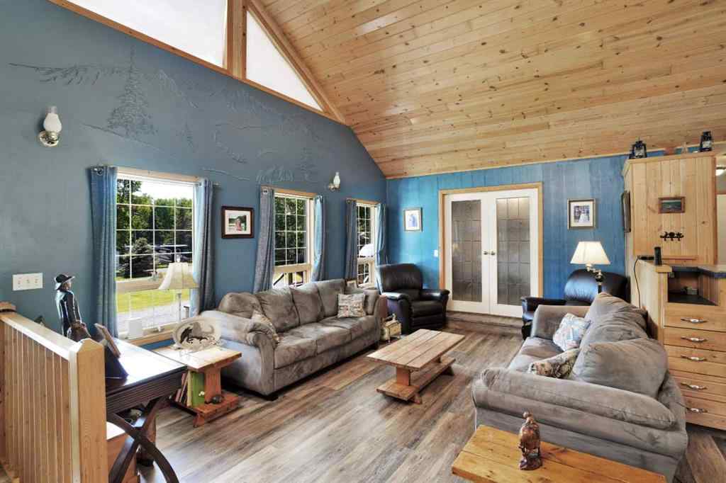 MLS® A2219803 - 39527 Range Road 3-1A   in NONE Rural Lacombe County, Residential