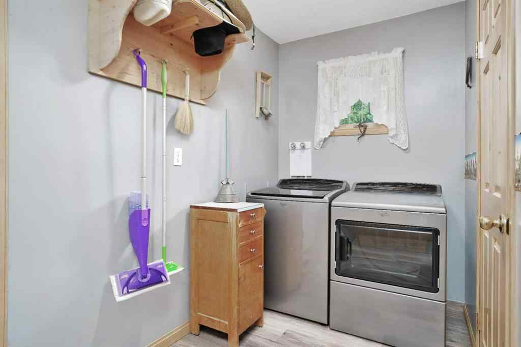 MLS® A2219803 - 39527 Range Road 3-1A   in NONE Rural Lacombe County, Residential
