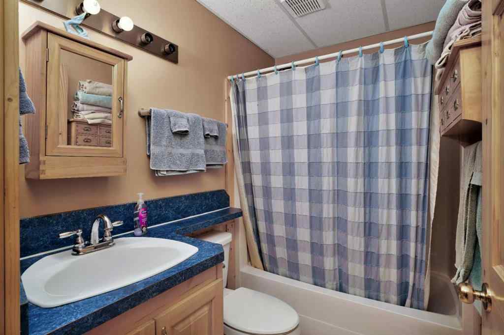 MLS® A2219803 - 39527 Range Road 3-1A   in NONE Rural Lacombe County, Residential