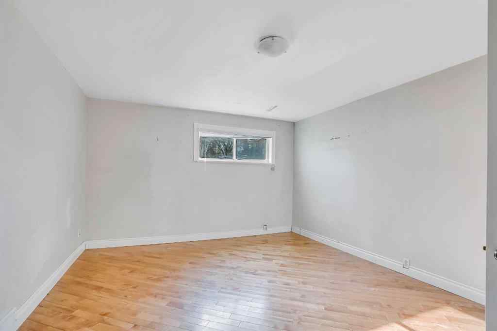 MLS® A2219804 - 185 Cornwallis Drive NW in Cambrian Heights Calgary, Residential