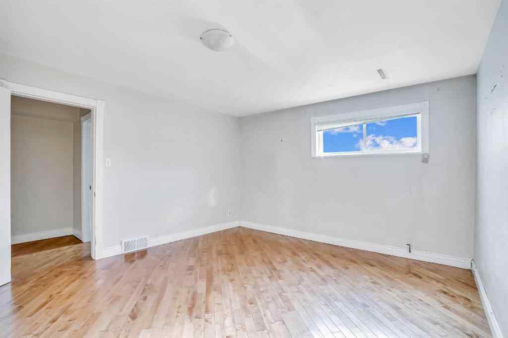 MLS® A2219804 - 185 Cornwallis Drive NW in Cambrian Heights Calgary, Residential