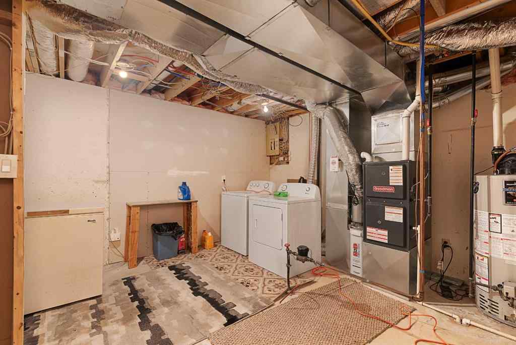 MLS® A2219810 - 2714 56 Avenue  in Steele Heights Lloydminster, Residential