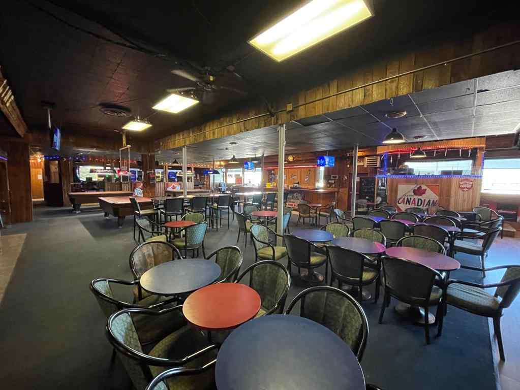 MLS® A2219825 - 114 Park Street  in Mountain View Hinton, Commercial