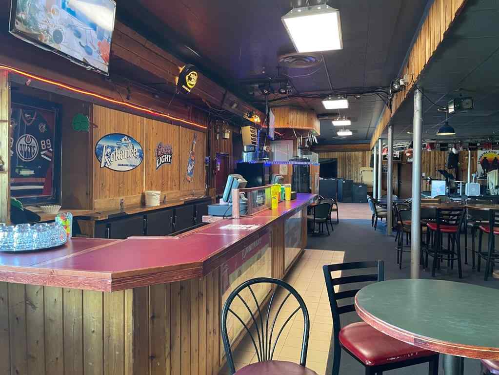 MLS® A2219825 - 114 Park Street  in Mountain View Hinton, Commercial